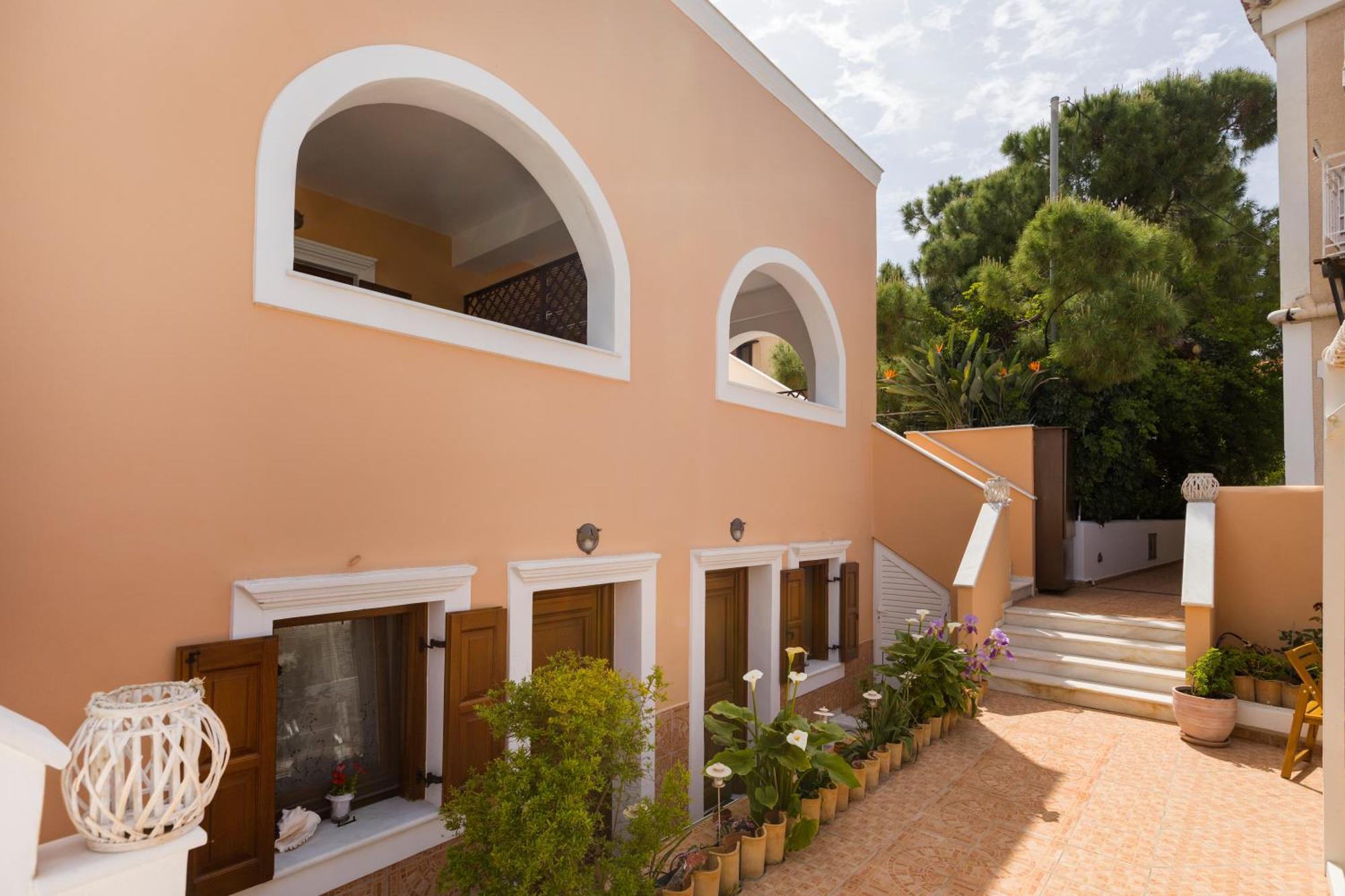 Spetses Center Comfy Apartment Dış mekan fotoğraf